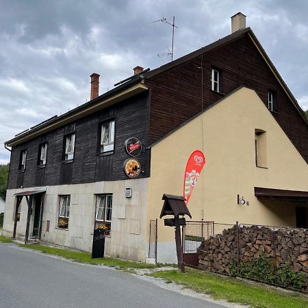 Penzion Hajenka Petrovice  Luaran gambar